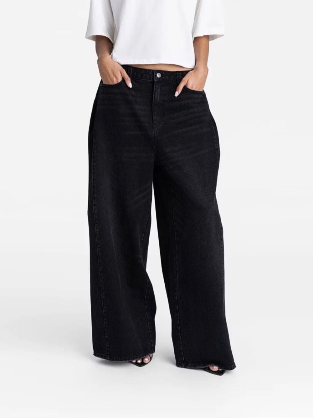 High-Rise Black Wide-Leg Women's Jeans